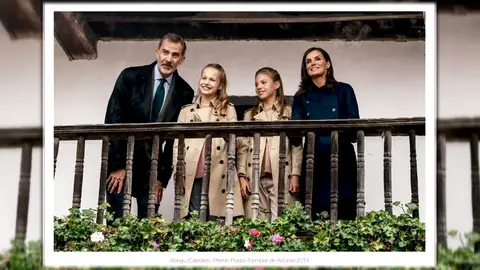 Casa Real felicita la Navidad con una foto en la que la Infanta Leonor es la gran protagonista Casa Real felicita la Navidad con una foto en la que la Infanta Leonor es la gran protagonista