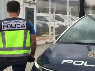 Imagen de archivo de un agente de Policía Imagen de archivo de un agente de Policía