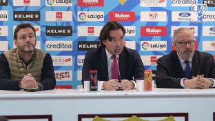 Ra&uacute;l Mart&iacute;n Presa durante la comparecencia tras el Rayo Vallecano-Albacete