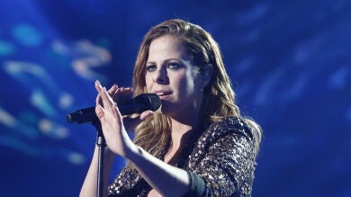 Pastora Soler comparte su impresión sobre la actuación de su imitadora María Isabel en 'Tu cara me suena'