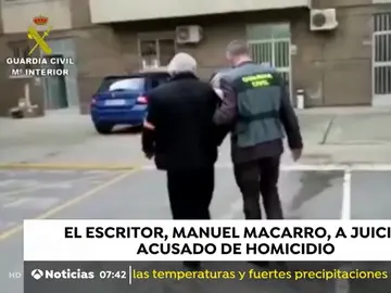El escritor Manuel Macarro, a juicio acusado de Homicidio El escritor Manuel Macarro, a juicio acusado de Homicidio