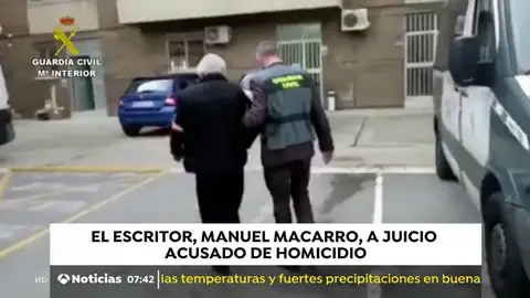 El escritor Manuel Macarro, a juicio acusado de Homicidio escritor