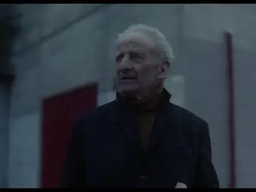 El genial y emotivo vídeo del Atlético para felicitar la Navidad: 'Otra forma de entender la vida' El genial y emotivo vídeo del Atlético para felicitar la Navidad: 'Otra forma de entender la vida'