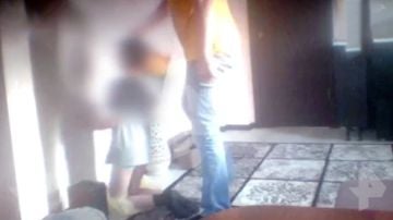 Brutal castigo a un niño de 8 años: le quitan granos de trigo de las rodillas con cirugía tras estar arrodillados sobre semillas durante 9 horas
