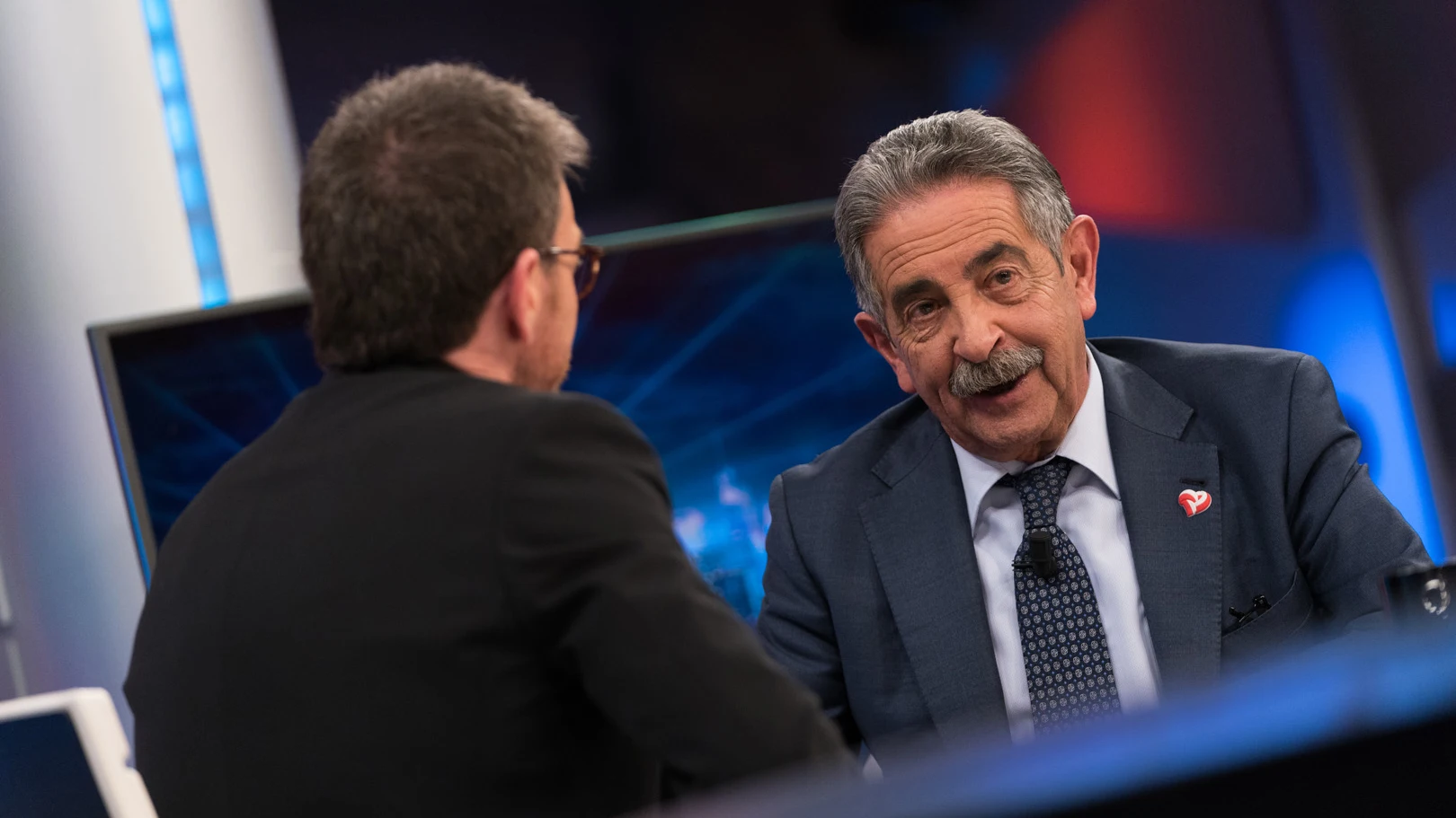 Miguel Ángel Revilla revela en 'El Hormiguero 3.0' el contenido de su llamada con Pedro Sánchez Miguel Ángel Revilla revela en 'El Hormiguero 3.0' el contenido de su llamada con Pedro Sánchez