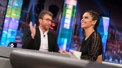 La reacción de los padres de Cristina Pedroche al ver el vestido de las Campanadas