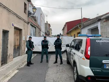 Registro en la casa del sospechoso del crimen de Marta Calvo. Registro en la casa del sospechoso del crimen de Marta Calvo.