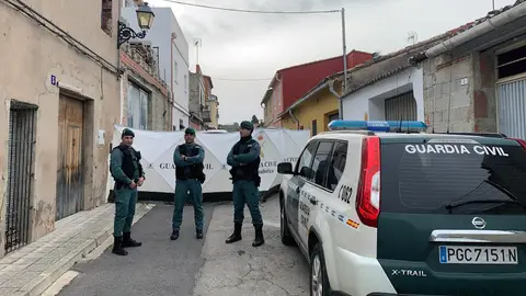 Registro en la casa del sospechoso del crimen de Marta Calvo. Registro en la casa del sospechoso del crimen de Marta Calvo.