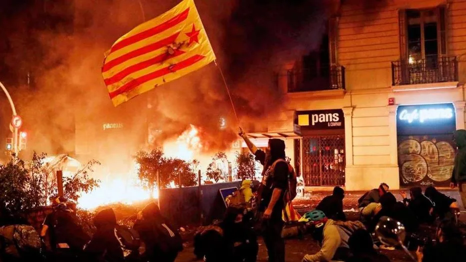 Así son los LLiris de Foc que amenazan el Clásico Así son los LLiris de Foc que amenazan el Clásico