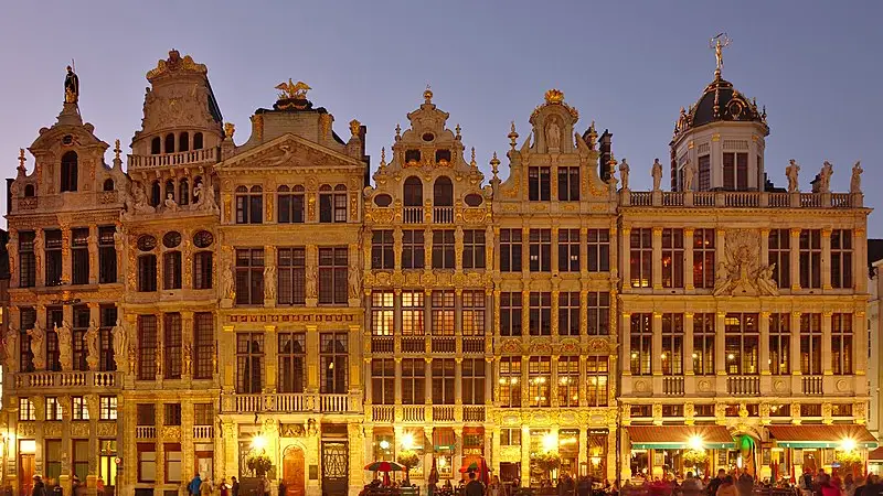 Bruselas cierra bares y restaurantes por un mes por el coronavirus Coroanvirus