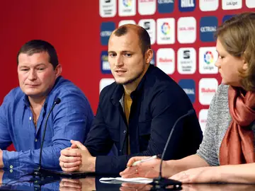 Zozulya durante su comparecencia sobre la polémica del Rayo-Albacete Zozulya durante su comparecencia sobre la polémica del Rayo-Albacete