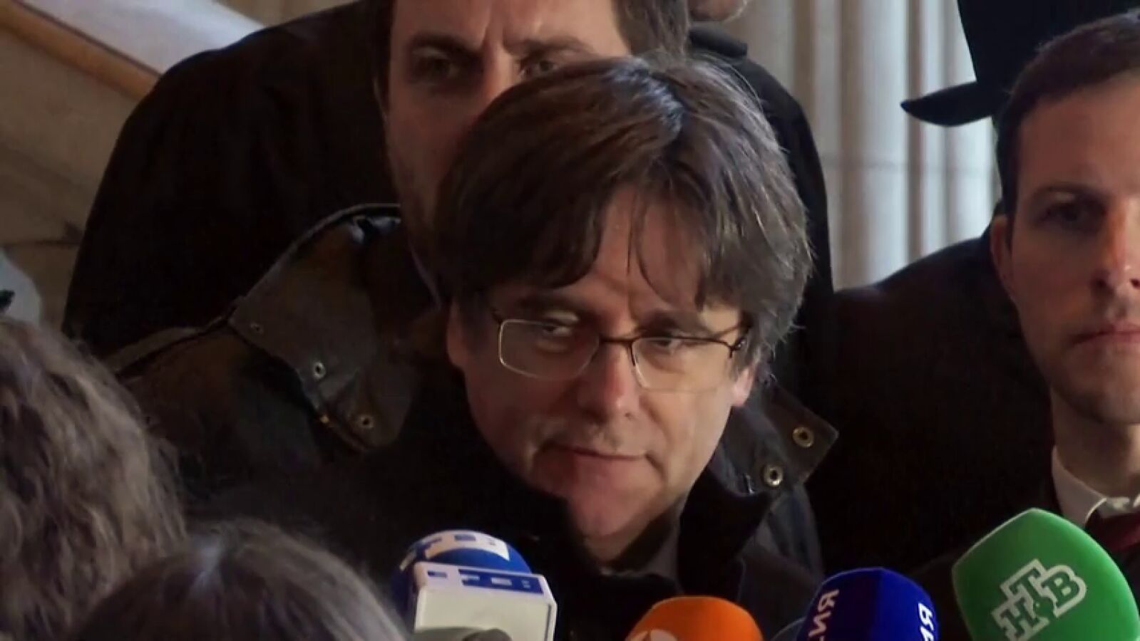 ¿Qué consecuencias tiene la decisión del tribunal europeo sobre Oriol Junqueras y Carles Puigdemont?