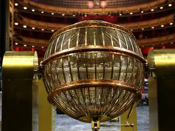 Lotería de Navidad: Los bombos del sorteo de Navidad Lotería de Navidad: Los bombos del sorteo de Navidad