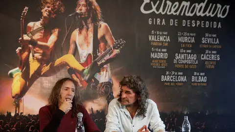 Robe Iniesta e Iñaki Antón presentando su gira de despedida Robe Iniesta e Iñaki Antón presentando su gira de despedida