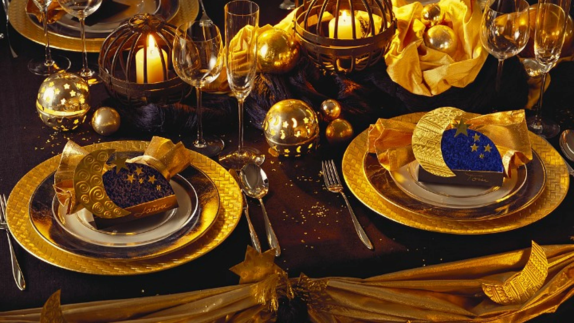Mesa decorada para Nochevieja Mesa decorada para Nochevieja