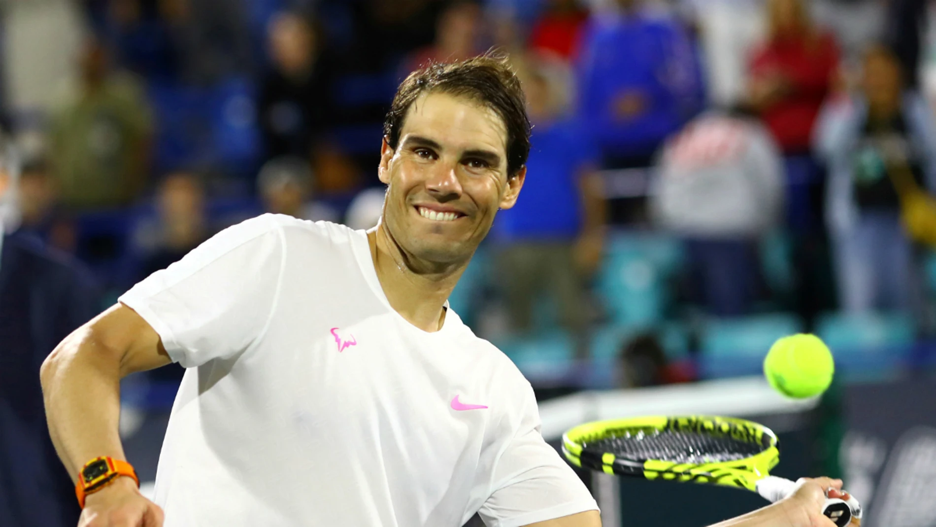 Rafa Nadal sonríe Rafa Nadal sonríe