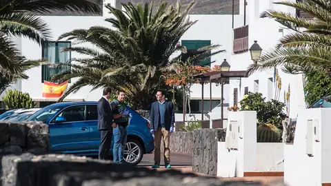 Efectivos de la Guardia Civil en la casa del marido de Romina Celeste Efectivos de la Guardia Civil en la casa del marido de Romina Celeste
