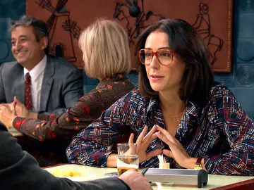 Cristina y Lenin bromean sobre su ‘cita’ Cristina y Lenin bromean sobre su ‘cita’