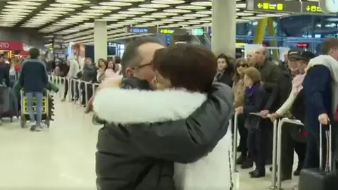 Emoción por la vuelta a casa en Navidad Emoción por la vuelta a casa en Navidad