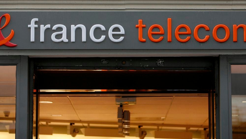 Tres antiguos altos cargos de France Télécom han sido condenados a un año de prisión por acoso moral