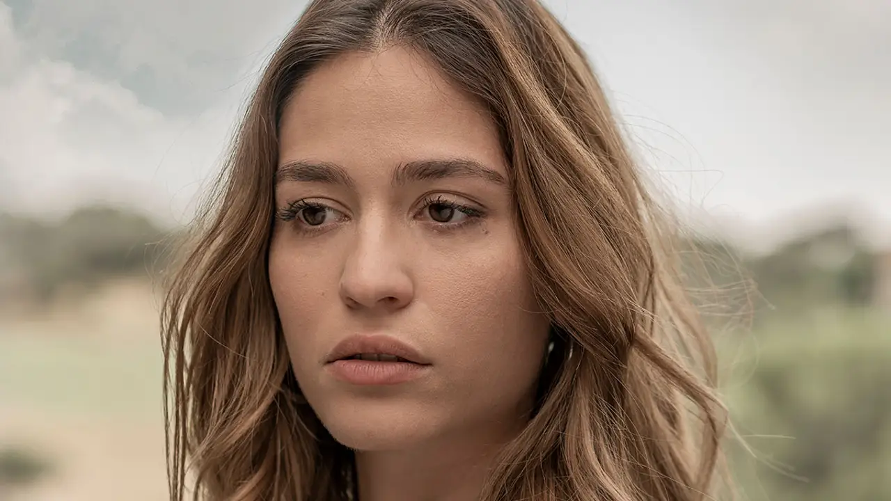 Astrid Janer es Lola en 'El Nudo'