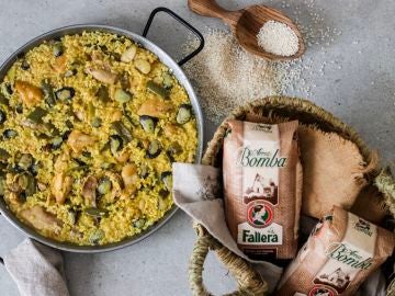Paella valenciana Paella valenciana