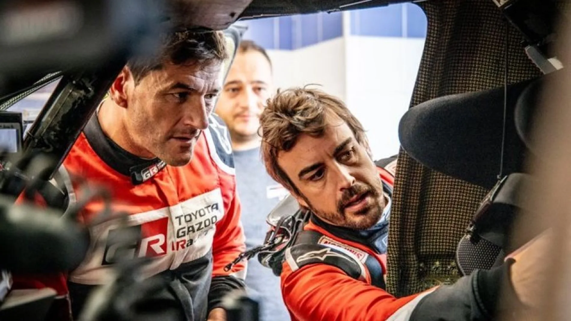 Jugones (20-12-19) El director del Dakar: "Fernando Alonso tiene que aprender a ser humilde" Jugones (20-12-19) El director del Dakar: "Fernando Alonso tiene que aprender a ser humilde"