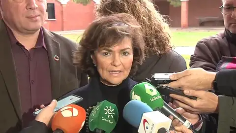 Carmen Calvo sobre la negociación con ERC: "Entre diferentes tenemos que encontrar una salida para Cataluña" Carmen Calvo sobre la negociación con ERC: "Entre diferentes tenemos que encontrar una salida para Cataluña"