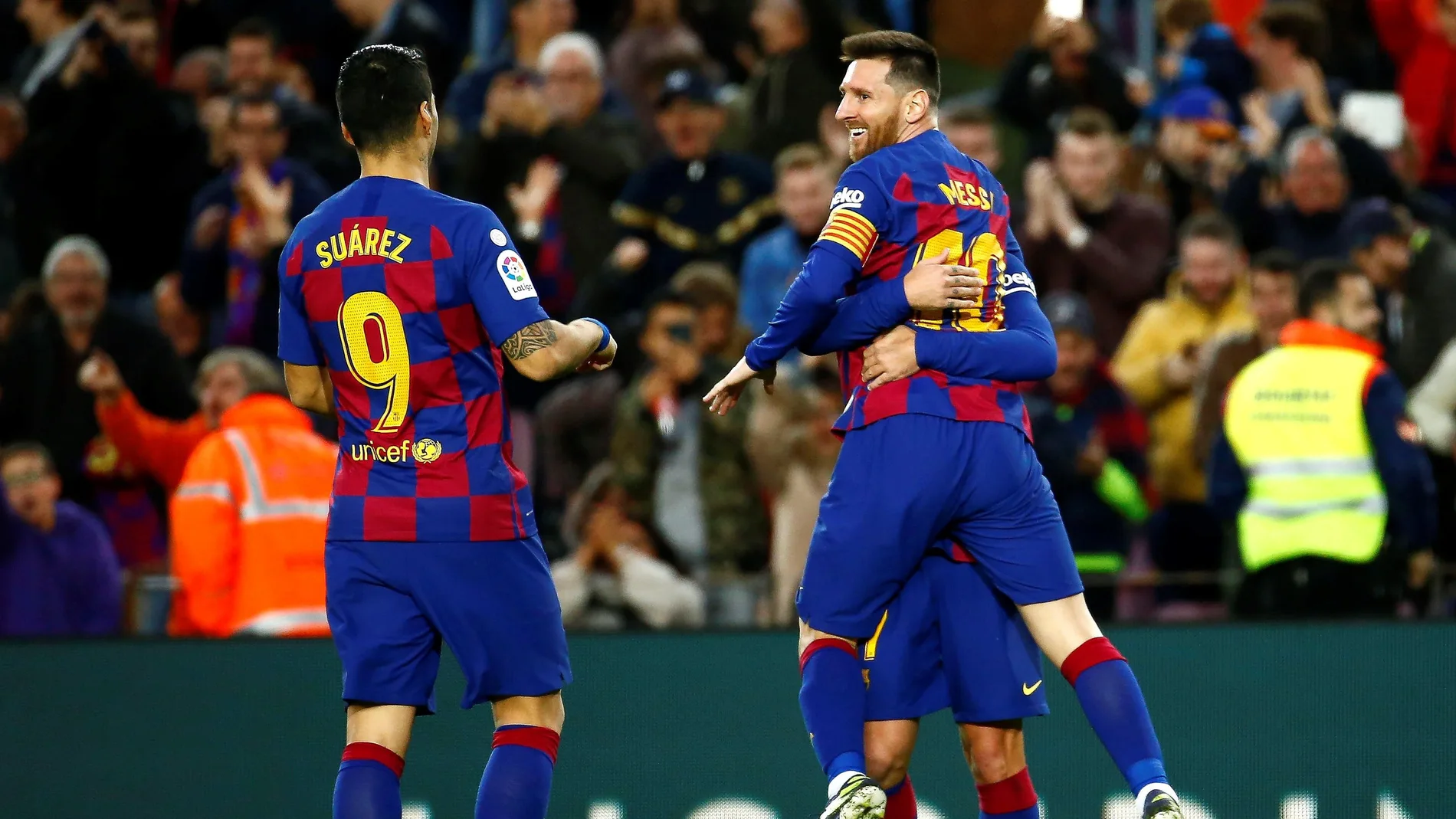 Los jugadores del Barça celebran un gol ante el Alavés Los jugadores del Barça celebran un gol ante el Alavés