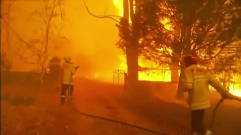 Un muerto más en los incendios de Australia Un muerto más en los incendios de Australia