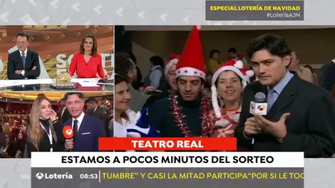 Cómo hemos cambiado: el redactor que lleva 24 años retransmitiendo la Lotería de Navidad en Antena 3 Noticias Cómo hemos cambiado: el redactor que lleva 24 años retransmitiendo la Lotería de Navidad en Antena 3 Noticias