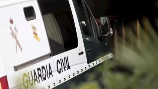 Imagen de archivo de un furg&oacute;n de la Guardia Civil