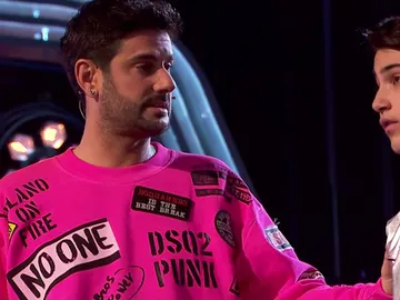Melendi se deshace en elogios hacia Julio Gómez en su despedida en 'La Voz Kids' Melendi se deshace en elogios hacia Julio Gómez en su despedida en 'La Voz Kids'