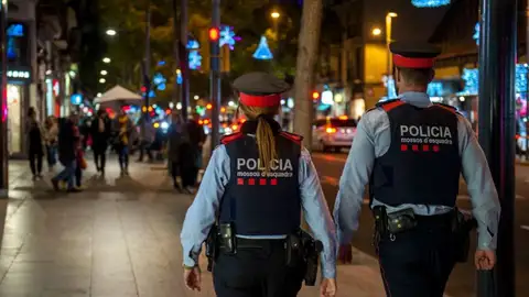 Mossos d'Esquadra Mossos d'Esquadra