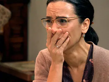 Manolita destrozada tras la dura confesión de Manolín Manolita destrozada tras la dura confesión de Manolín