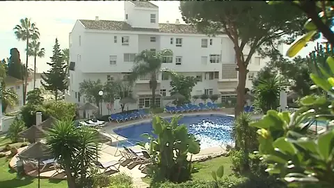 Investigan si un fallo en el sistema de succión de la piscina de Mijas pudo ser la causa de la muerte de un padre y sus dos hijos Investigan si un fallo en el sistema de succión de la piscina de Mijas pudo ser la causa de la muerte de un padre y sus dos hijos