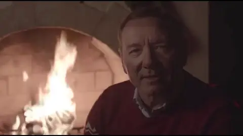 Misterioso mensaje de Kevin Spacy interpretando su personaje de 'House of Cards' Misterioso mensaje de Kevin Spacy interpretando su personaje de 'House of Cards'