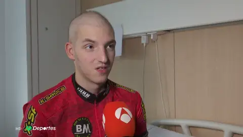 Juanfran, el ciclista que pedalea contra la leucemia desde el hospital Juanfran, el ciclista que pedalea contra la leucemia desde el hospital