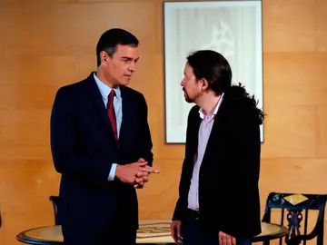 laSexta Noticias 20:00 (09-01-20) El Gobierno asegura que "solo han hablado con Unidas Podemos de sus ministerios" laSexta Noticias 20:00 (09-01-20) El Gobierno asegura que "solo han hablado con Unidas Podemos de sus ministerios"