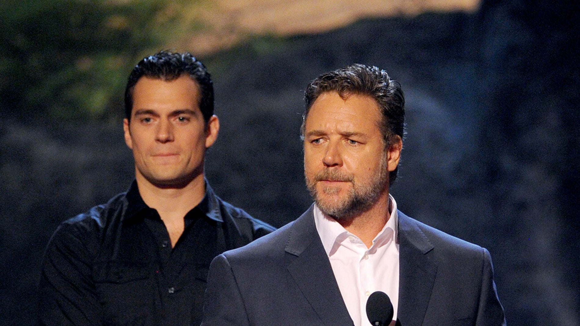 Henry Cavill junto a Russell Crowe