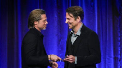 El agradecimiento público de Brad Pitt a Bradley Cooper por ayudarlo en su peor momento