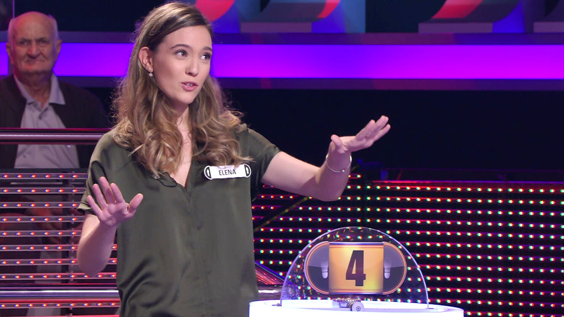 Arturo Valls alucina con la erudici&oacute;n de Elena en '&iexcl;Ahora caigo!' 