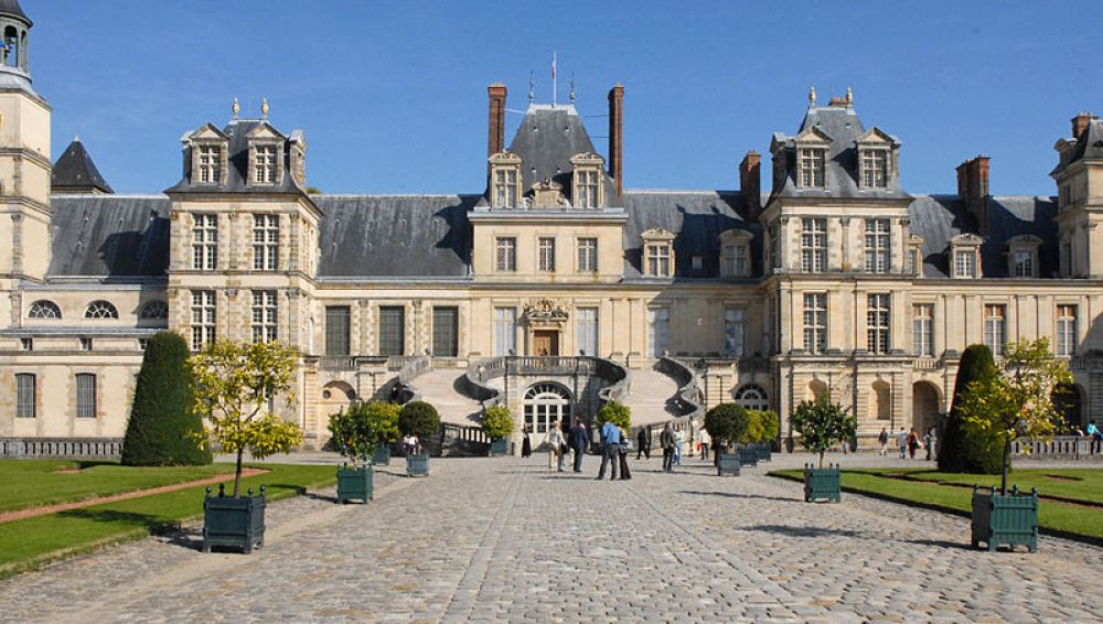 Los españoles que planeaban el robo en el castillo de Fontainebleau trabajaban para la mafia China