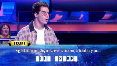  El clamoroso fallo de Jesús Oviedo, de 'Gemeliers', con la canción 'Soy una taza' en '¡Ahora caigo!'