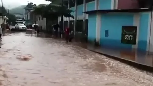 Las lluvias torrenciales en Perú dejan al menos un treintena de muertos Las lluvias torrenciales en Perú dejan al menos un treintena de muertos