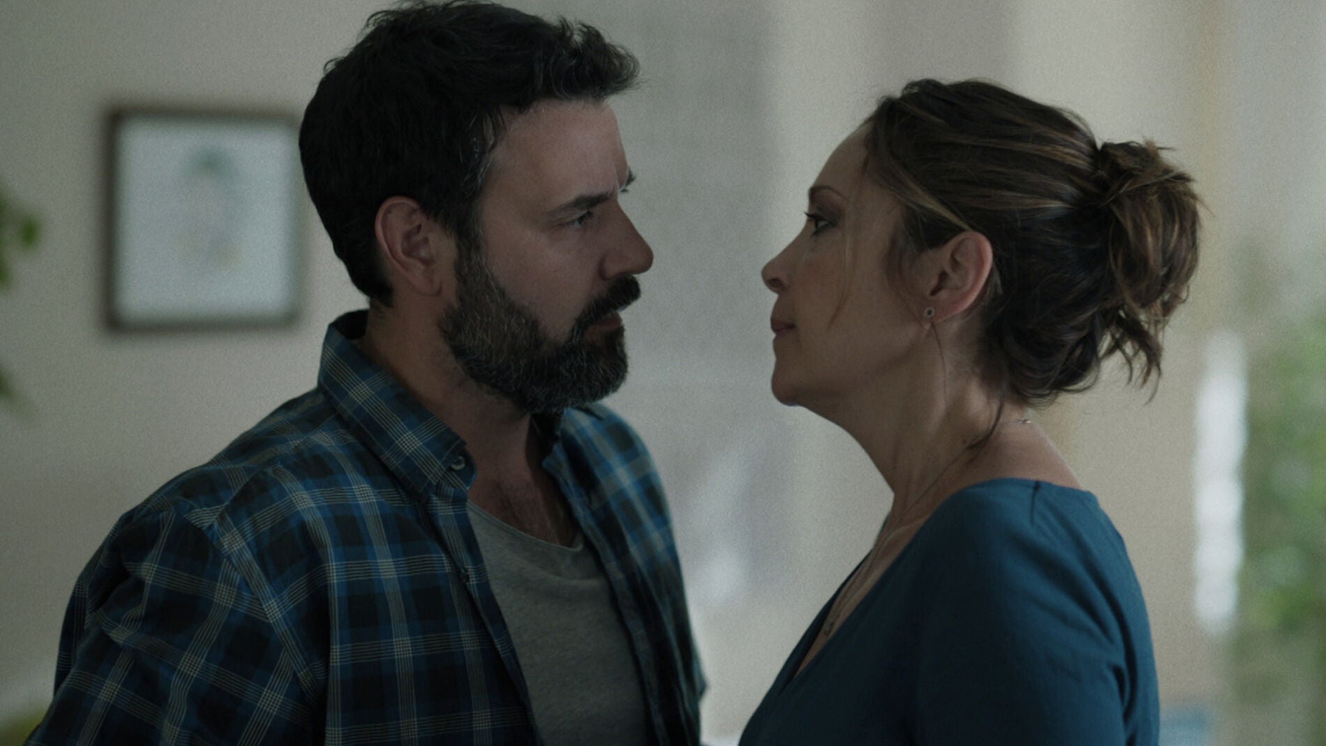 Rebeca le confiesa sus sentimientos a Sergio 