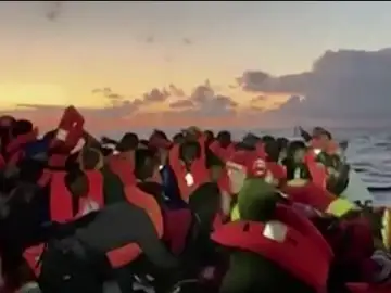 Rescatan a 120 inmigrantes en un sólo día Rescatan a 120 inmigrantes en un sólo día