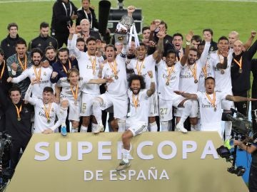 El Real Madrid gana la supercopa de España