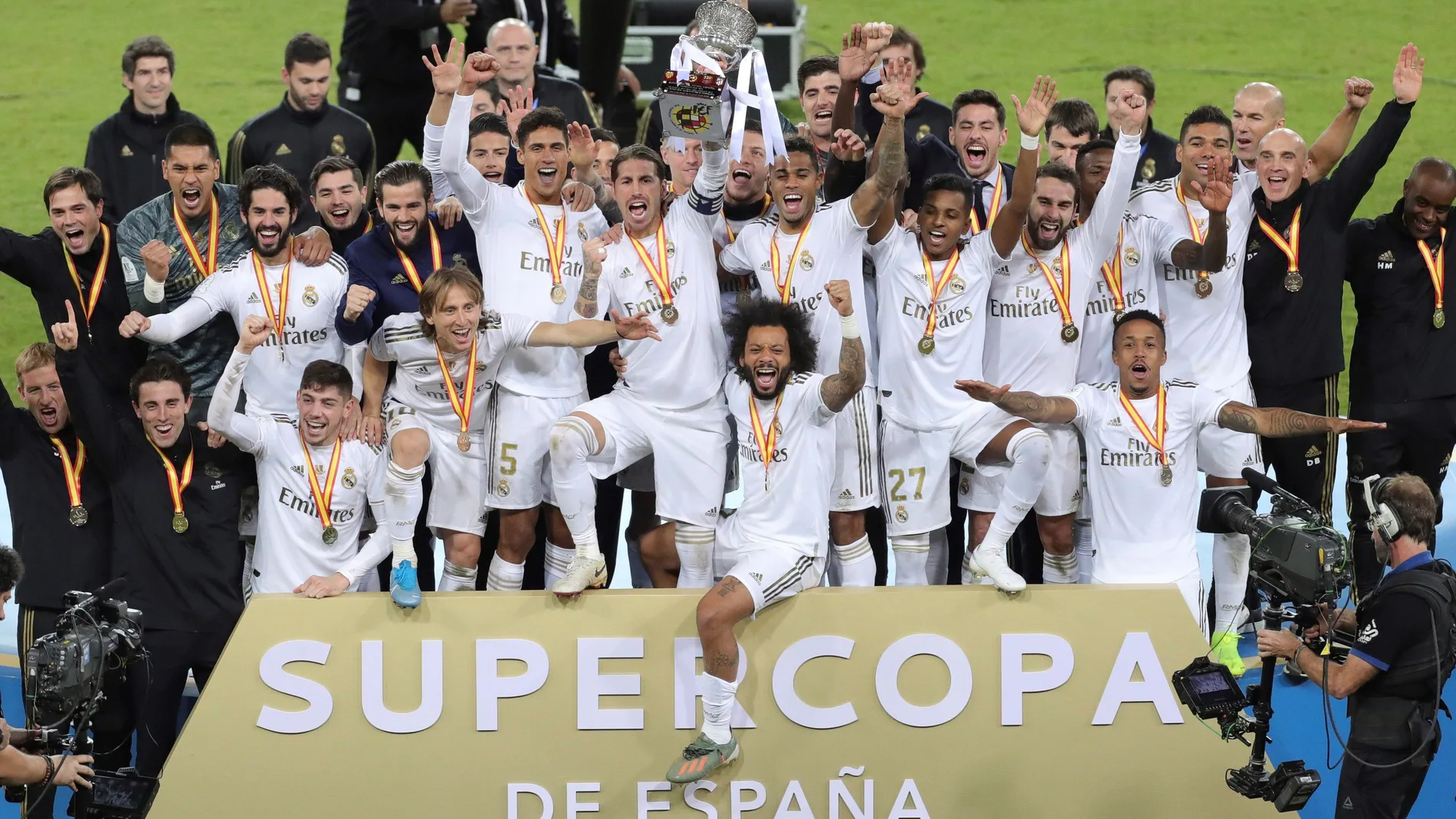 El Real Madrid gana la supercopa de España El Real Madrid gana la supercopa de España
