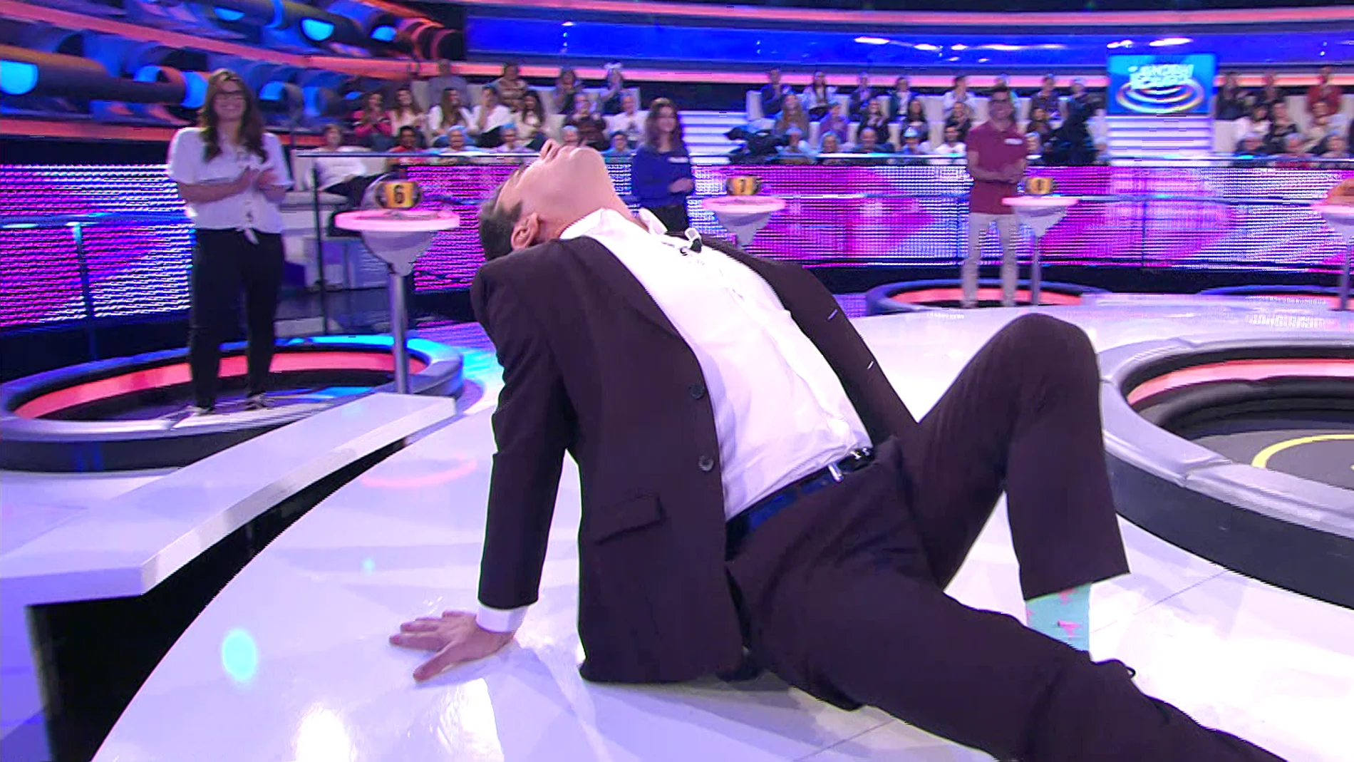 Arturo Valls se desata en '¡Ahora caigo!' bailando 'Flashdance' 